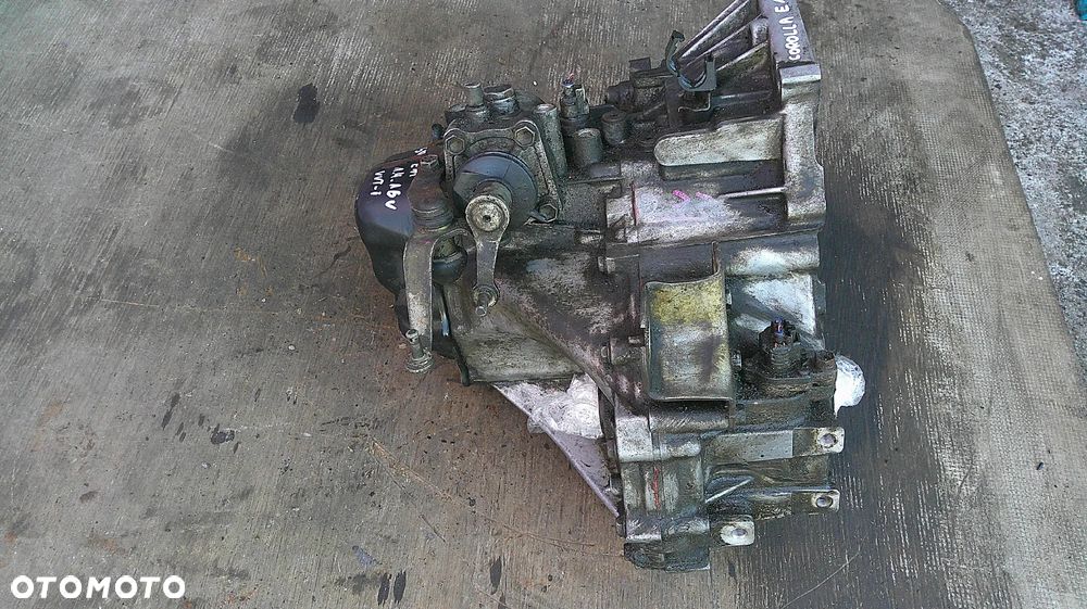TOYOTA COROLLA E11 1.4 16V SKRZYNIA BIEGÓW - 3