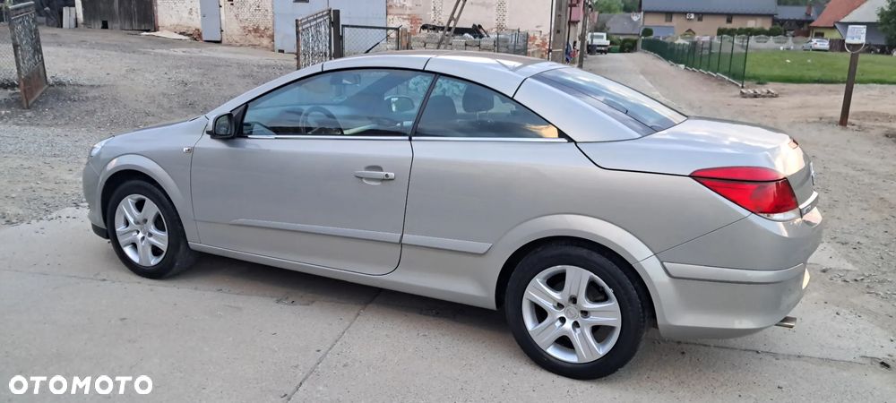 Opel Astra 1.6 Cosmo - 16