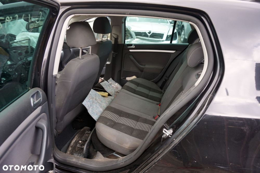 VOLKSWAGEN GOLF V 5D HB 2008 LC9Z 1.4 TSI CAXA 122KM JPG CZARNY na części - 13