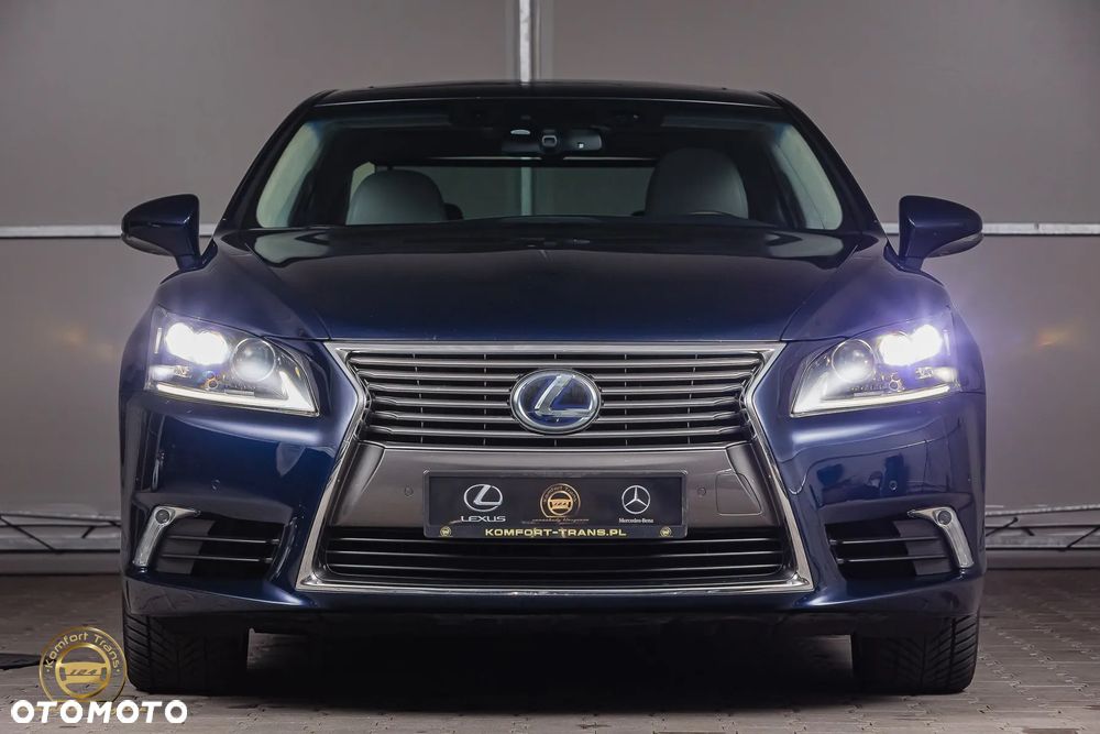 Lexus LS - 5