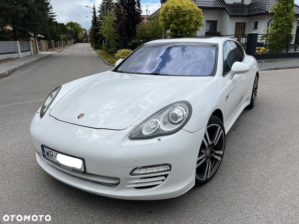 Porsche Panamera Edition - 10