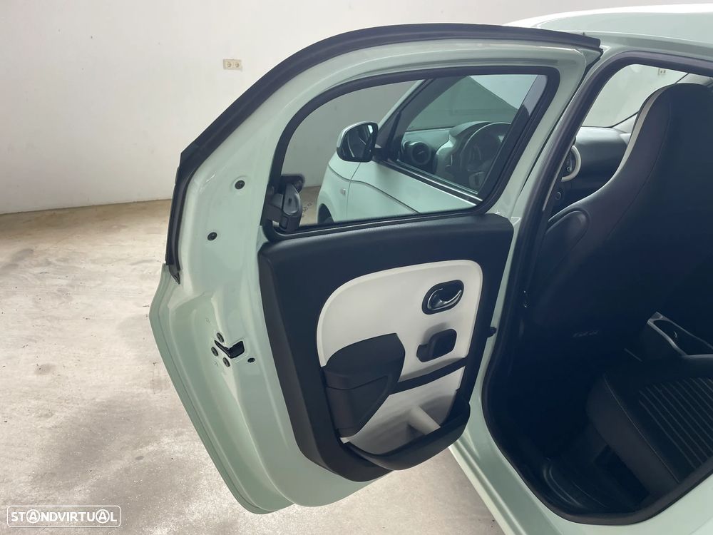 Renault Twingo TCE 90 INTENS - 12