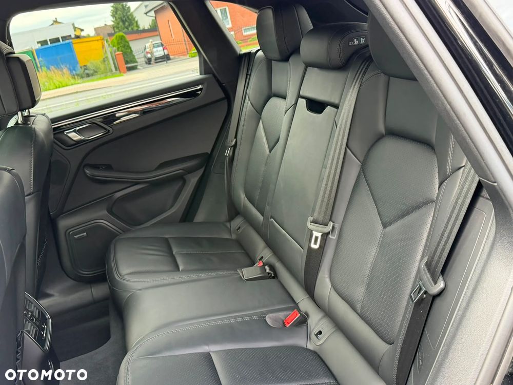 Porsche Macan T PDK - 19