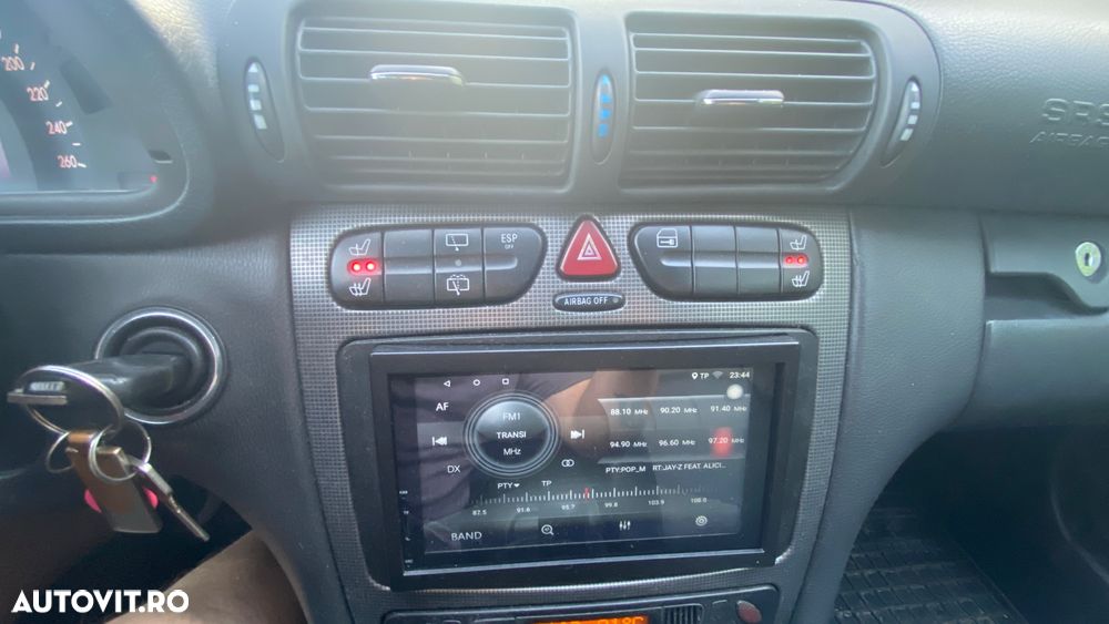 Mercedes-Benz C 270 T CDI Avantgarde - 7