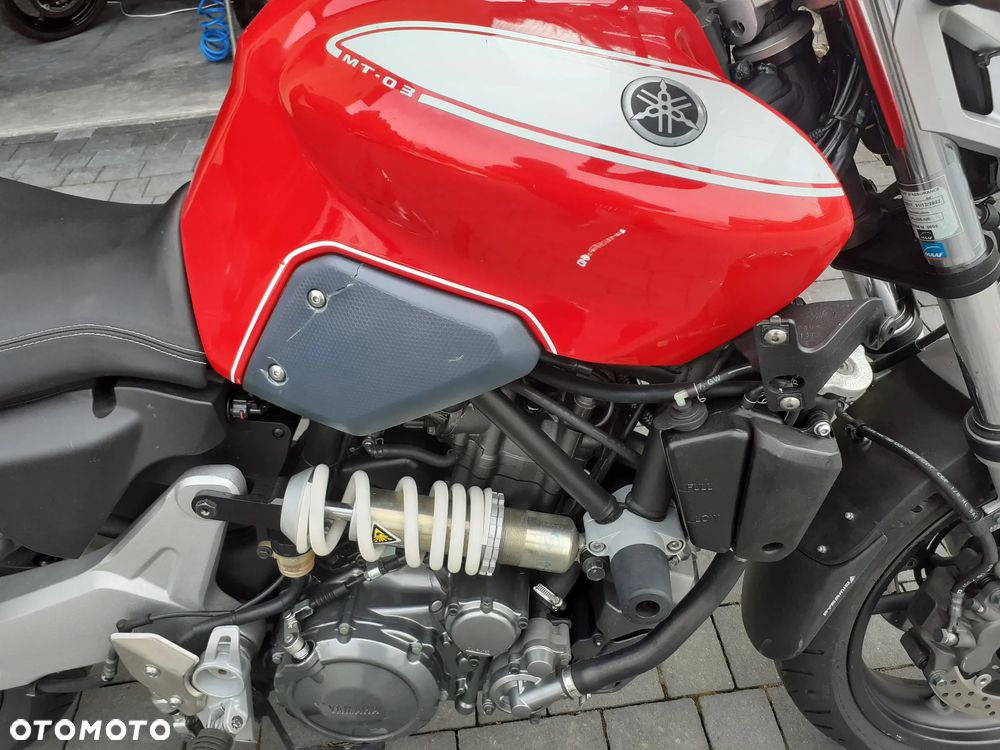Yamaha MT - 10
