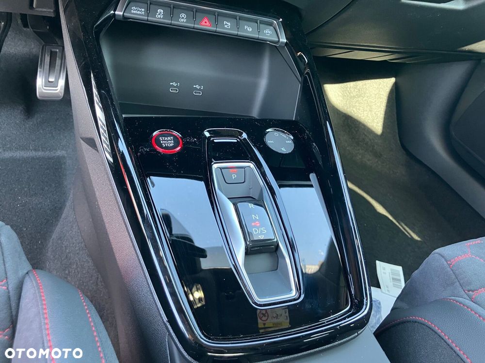 Audi RS3 Limousine - 20