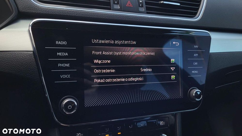 Skoda Superb 2.0 TDI SCR 4x4 Ambition DSG - 25