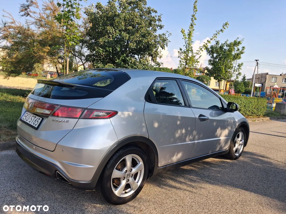 Honda Civic 1.4 Sport - 4