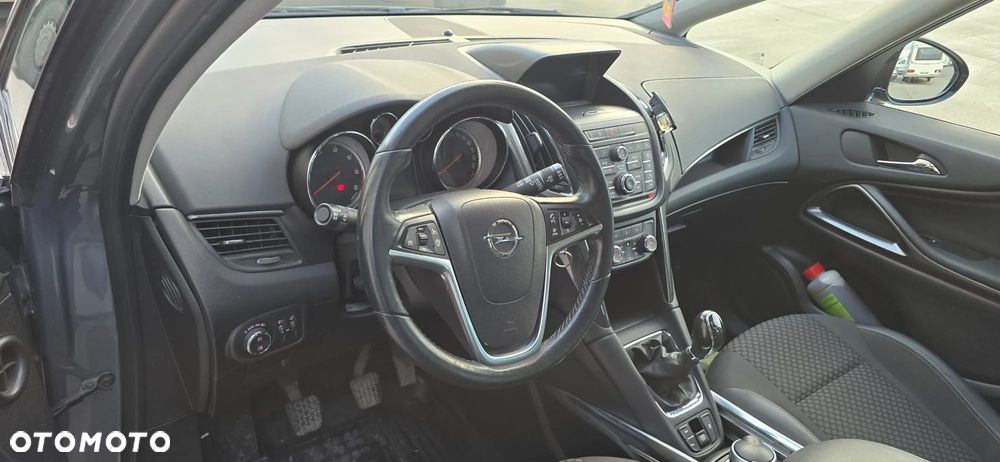 Opel Zafira 1.6 CDTI Cosmo - 18