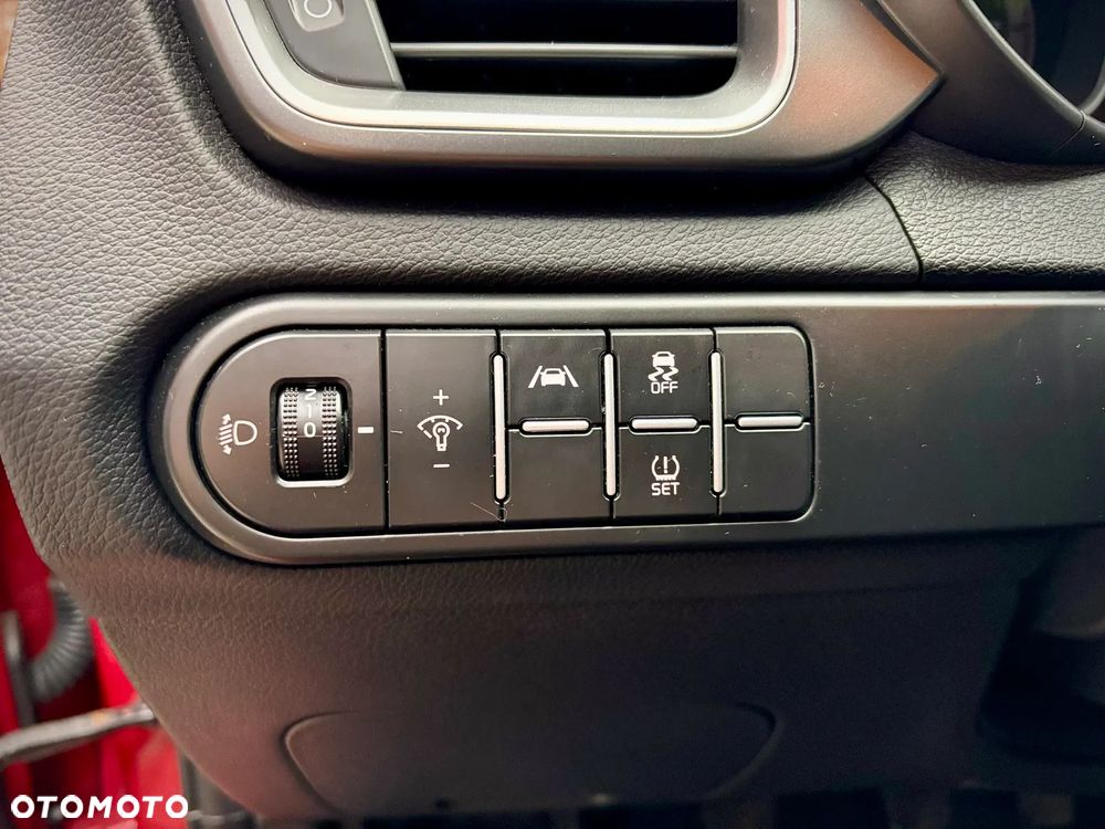 Kia Ceed 1.5 T-GDI M - 18