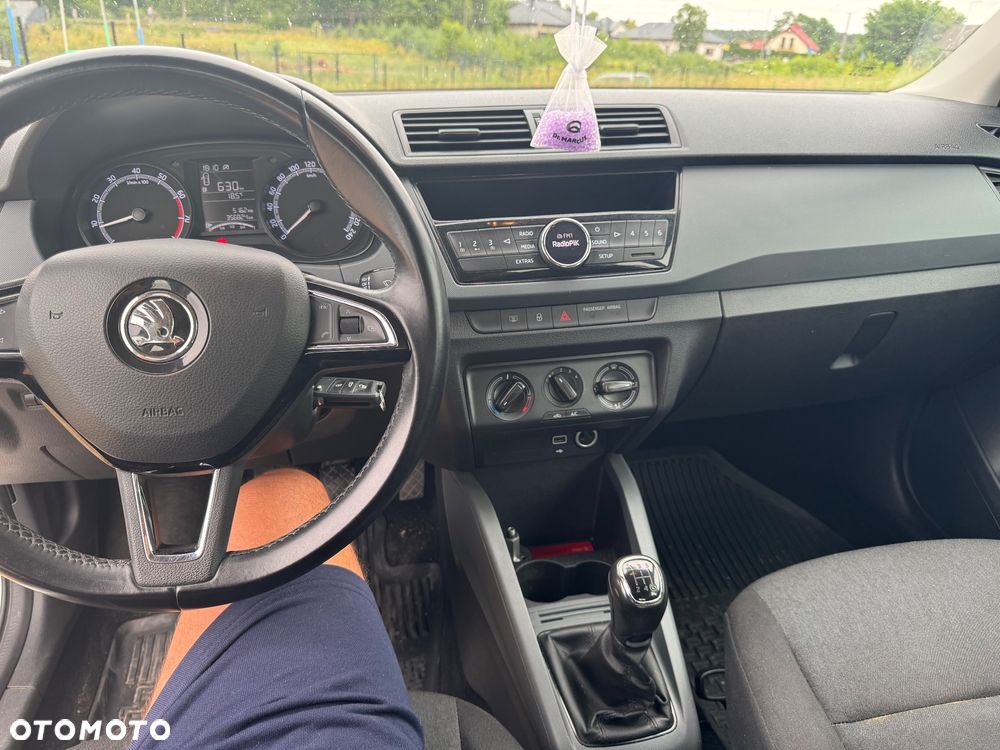 Skoda Fabia 1.0 Active - 9