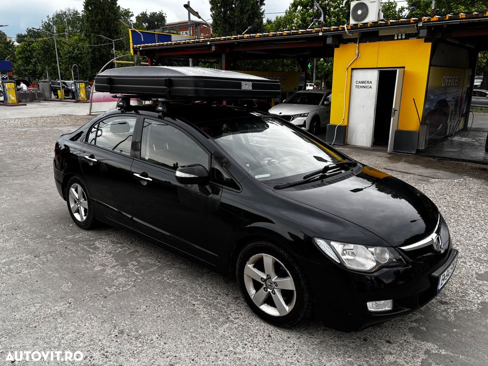 Honda Civic 1.8 S - 10
