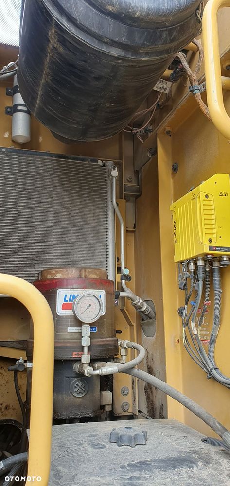 Caterpillar 330 F - 21