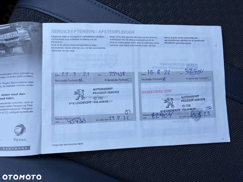 Peugeot 2008 1.5 BlueHDi Allure Pack S&S EAT8 - 37