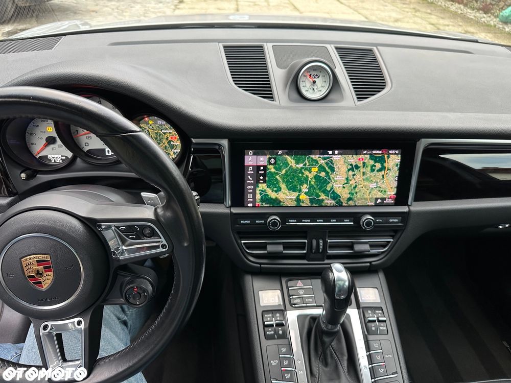 Porsche Macan - 12
