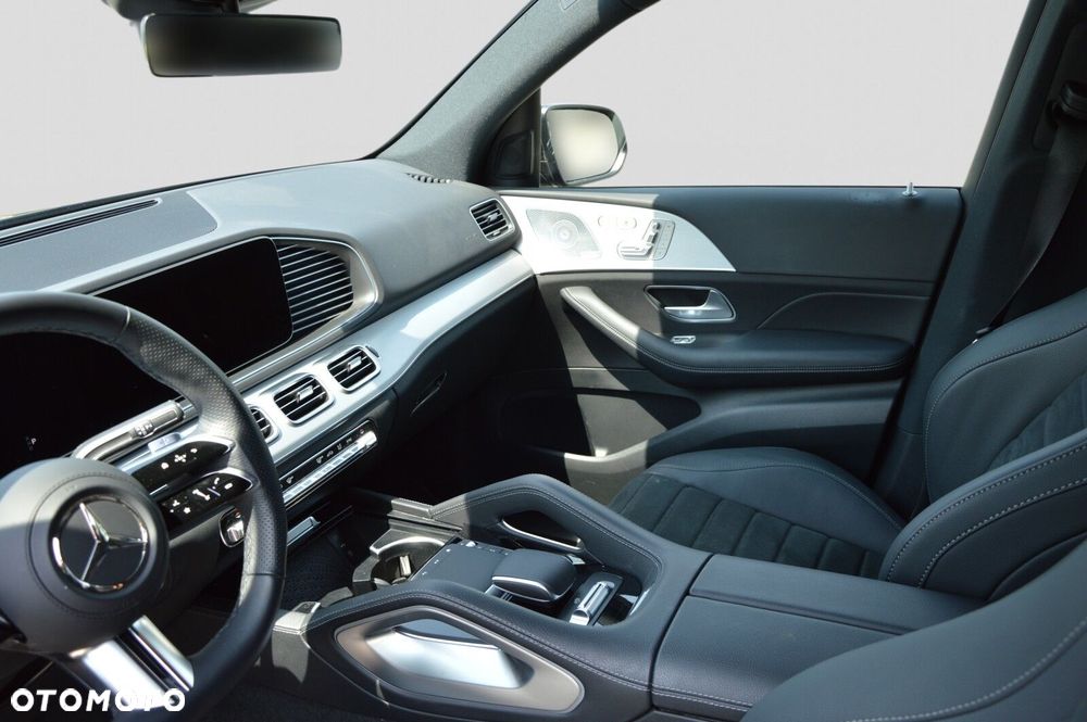 Mercedes-Benz GLE - 16