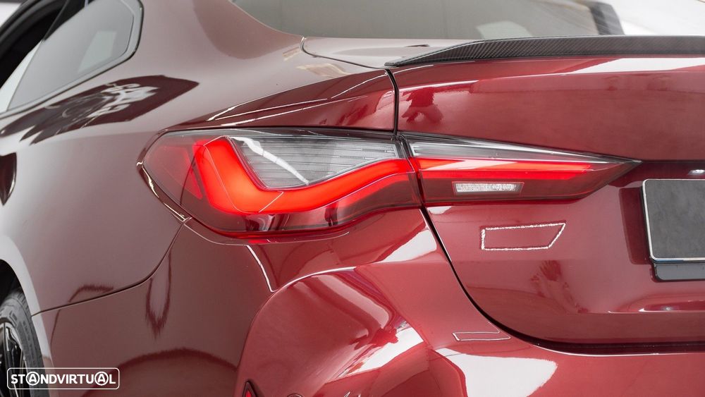 BMW M4 Competition Pack 50 anos M - 29