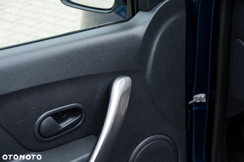 Dacia Logan 0.9 TCe Laureate S&S - 36