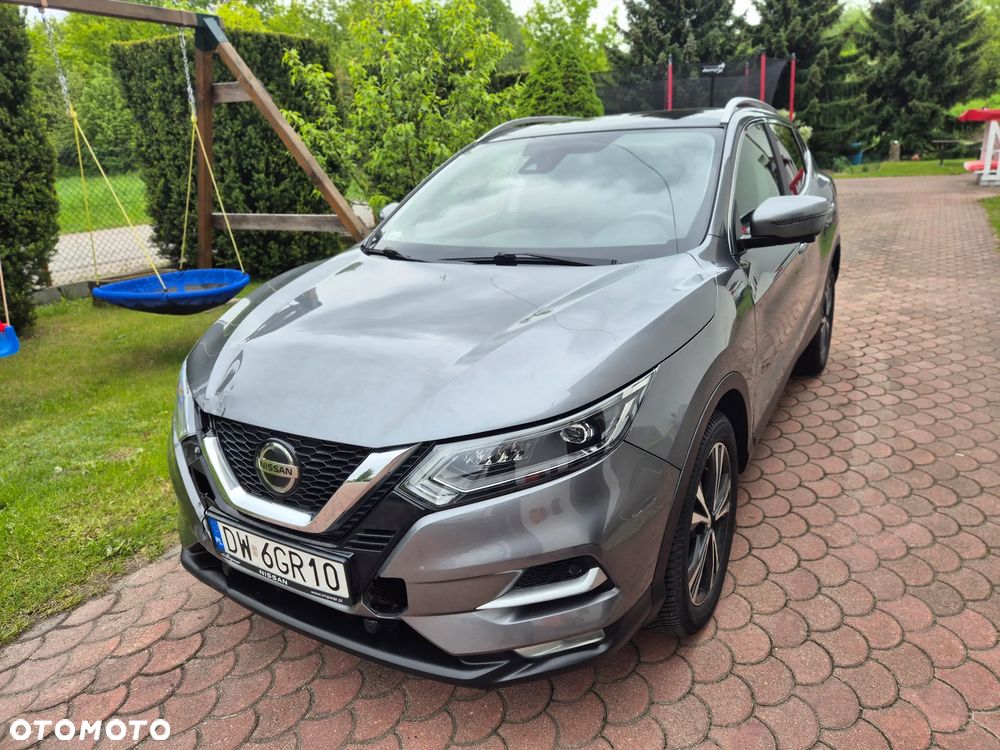 Nissan Qashqai 1.7 dCi 4x4 N-Connecta Xtronic - 1