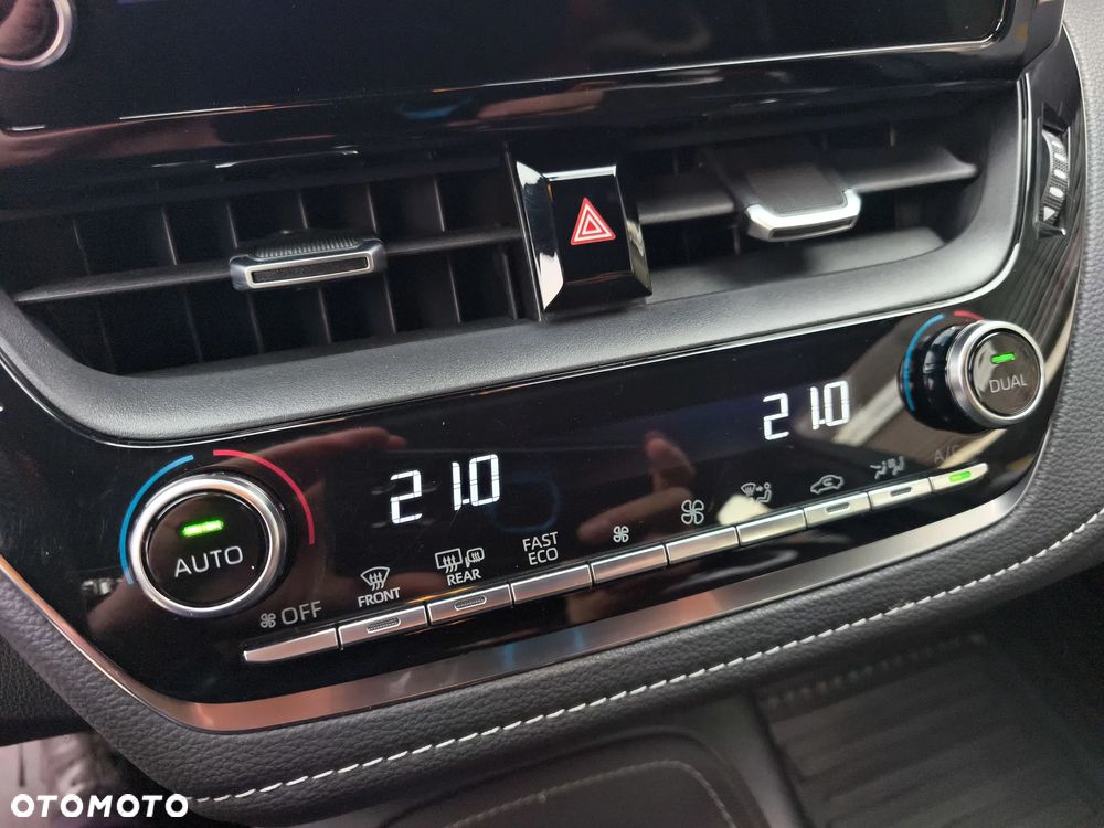 Toyota Corolla 2.0 Hybrid GR Sport - 27