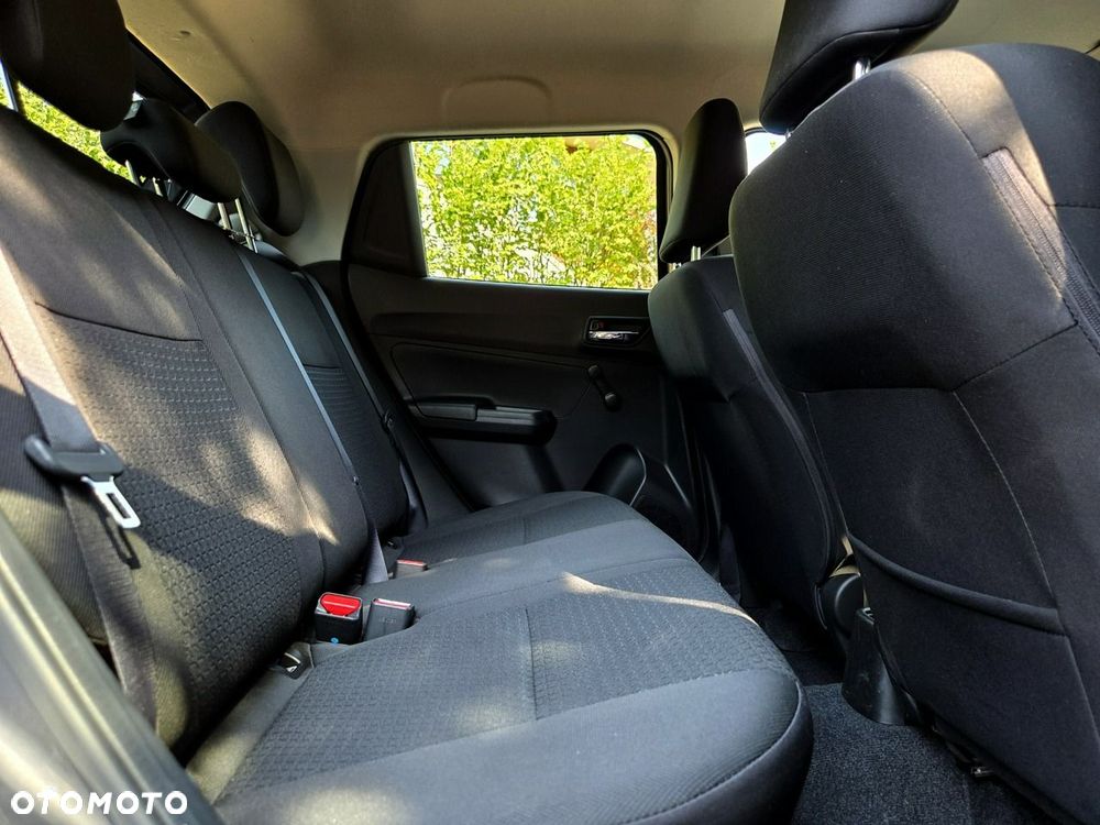 Suzuki Swift 1.2 Dualjet Hybrid Comfort - 11