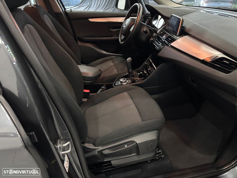 BMW 216 Active Tourer d Advantage - 12