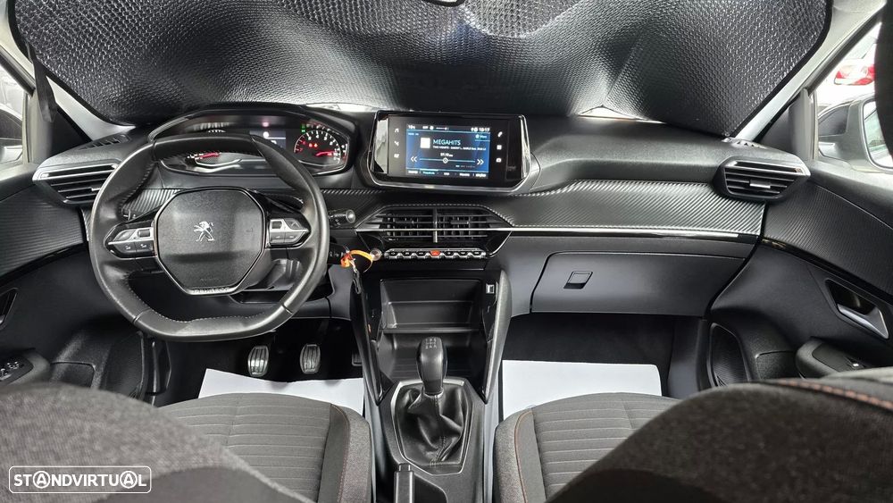 Peugeot 208 1.2 PureTech Active Pack - 16