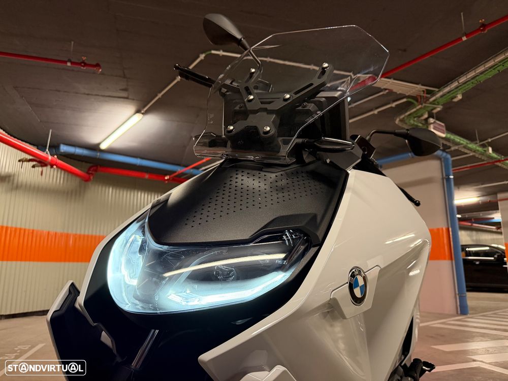 BMW CE 04 Full extras - 4