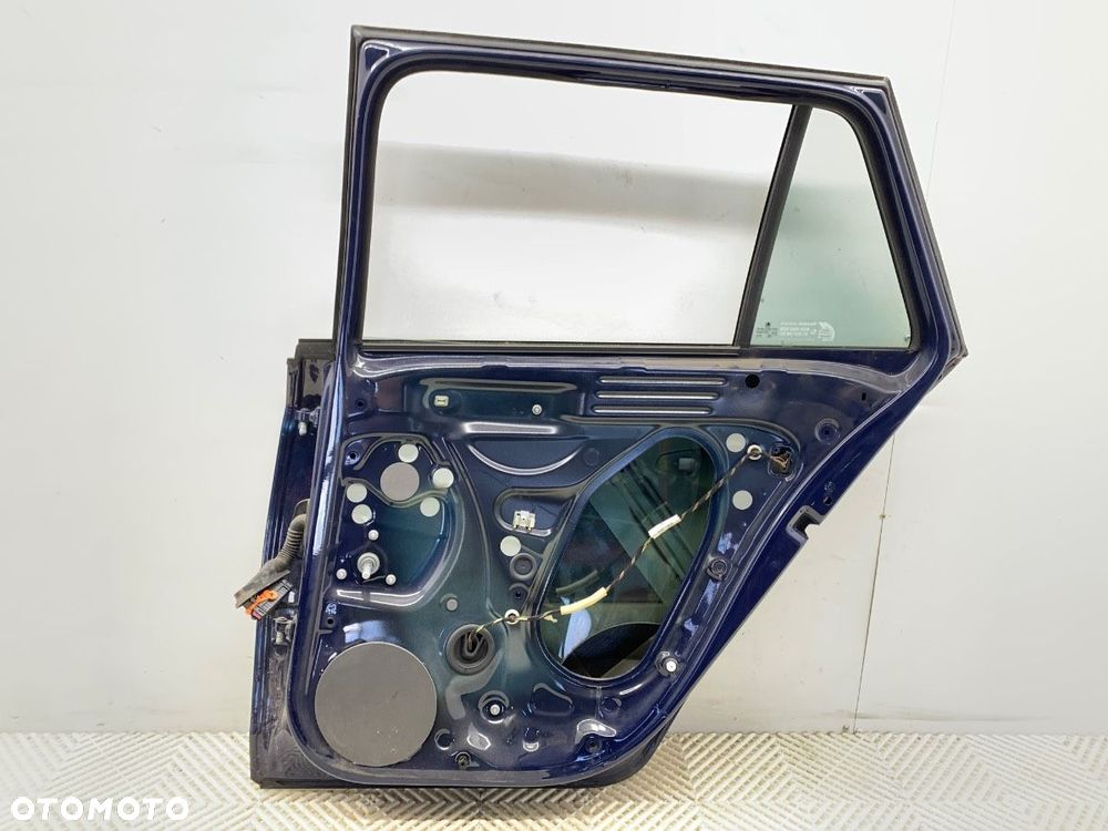 DRZWI PRAWY TYŁ  SKODA FABIA III Kombi (NJ5) 2014 - 2022 1.0 55 kW [75 KM] benzyna 2014 - 2022 - 7