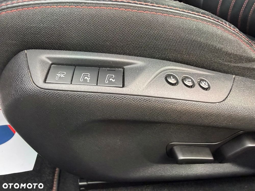 Peugeot 308 THP 205 GT - 5