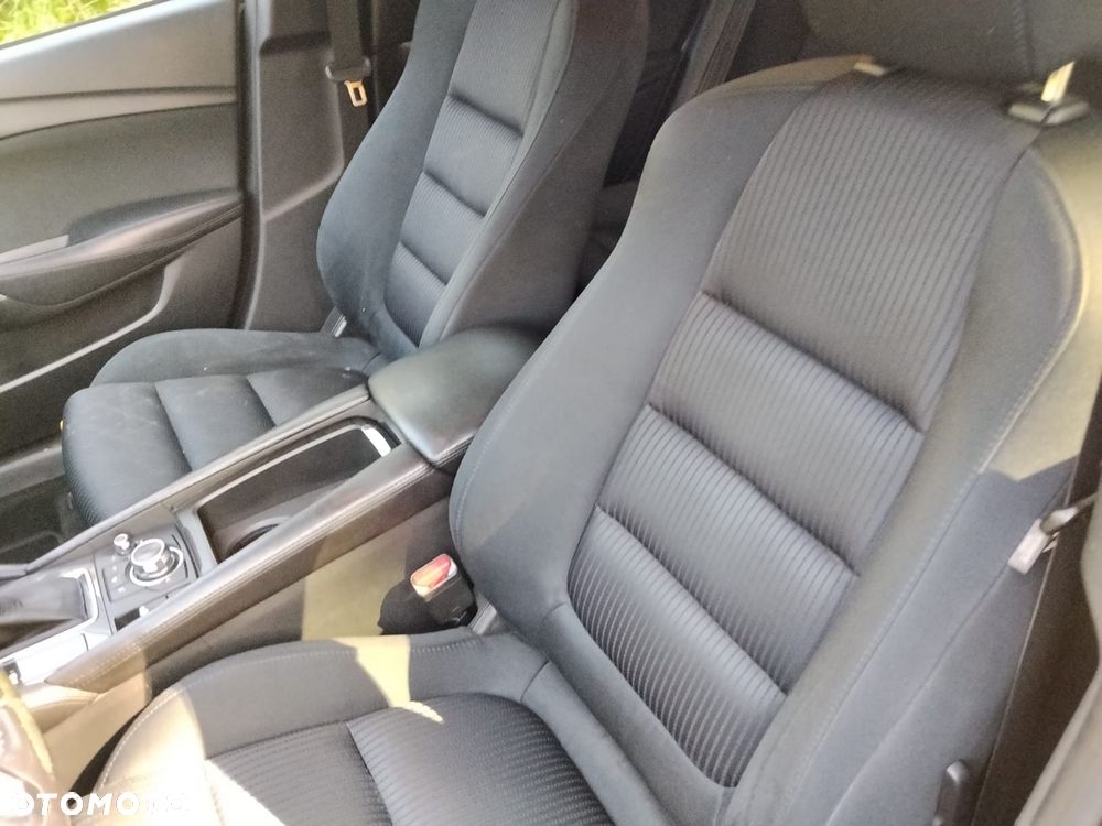 Mazda 6 - 12