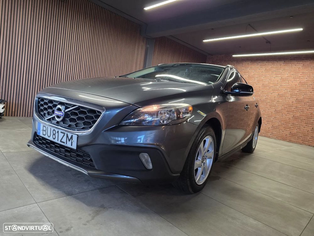 Volvo V40 D2 Summum - 4