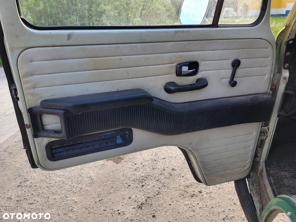Volkswagen Transporter - 15