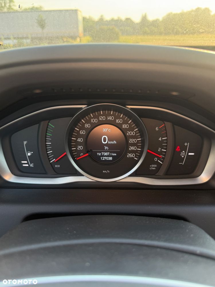 Volvo XC 60 - 10