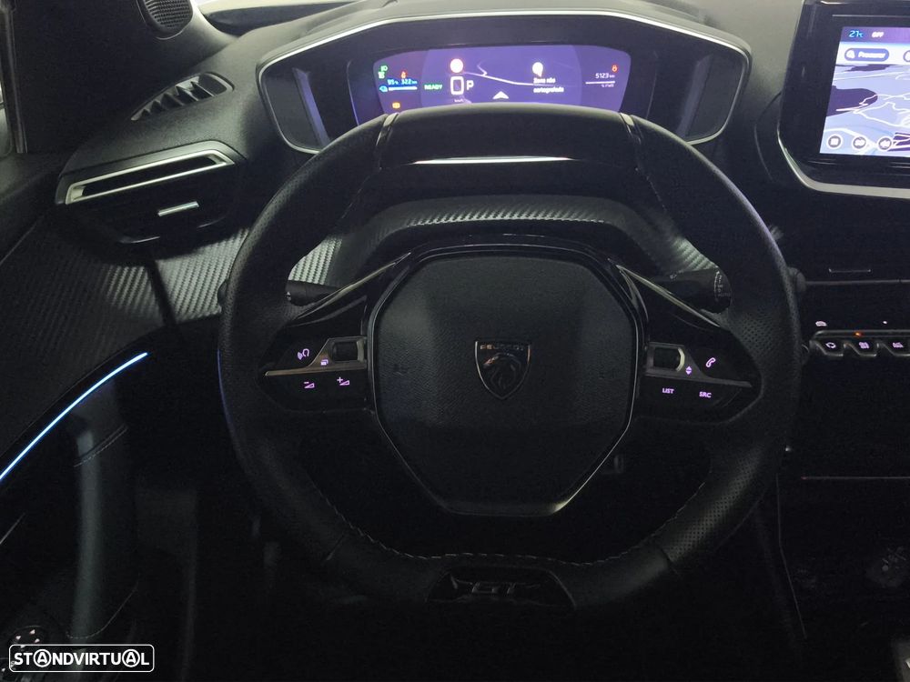 Peugeot e-2008 GT - 18