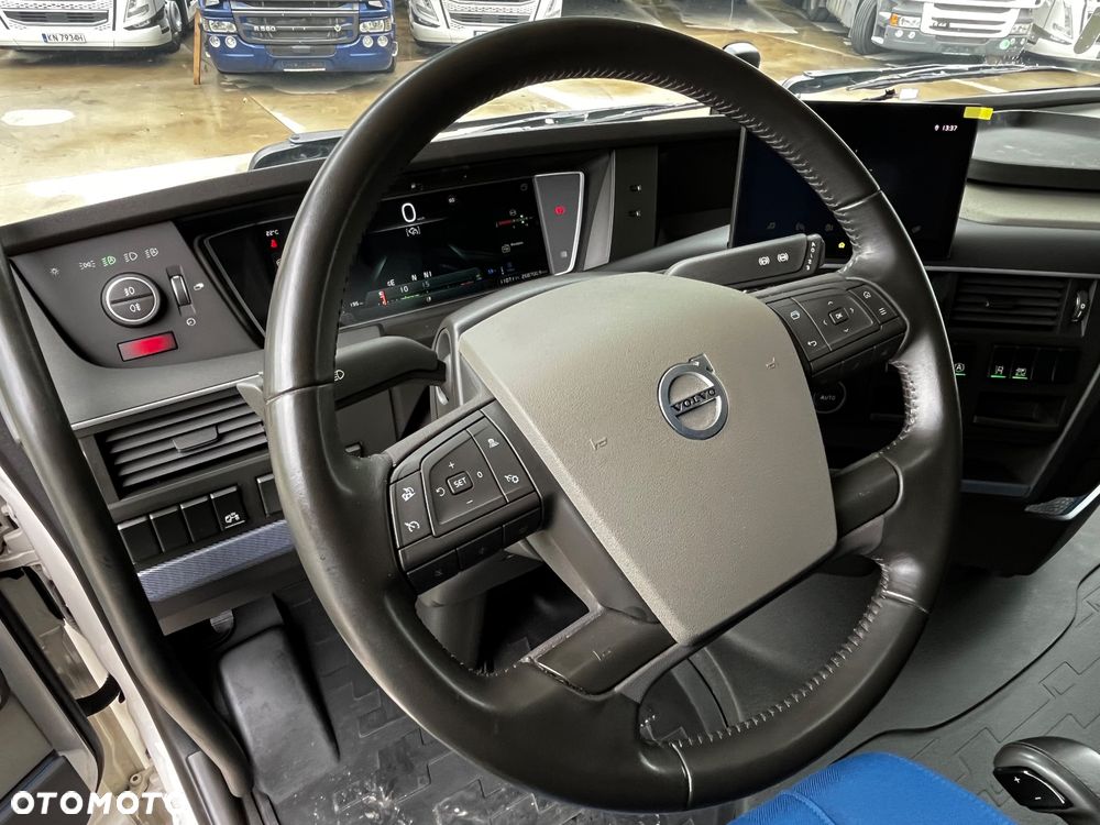 Volvo FH500 // 2024 // GLOBE XXL // ACC // LED // Jak nowy ! // Najem // - 24