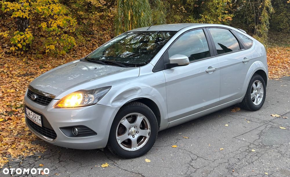 Ford Focus 1.6 16V Titanium - 1