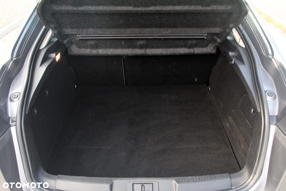 Renault Laguna dCi 110 FAP Bose Edition - 33