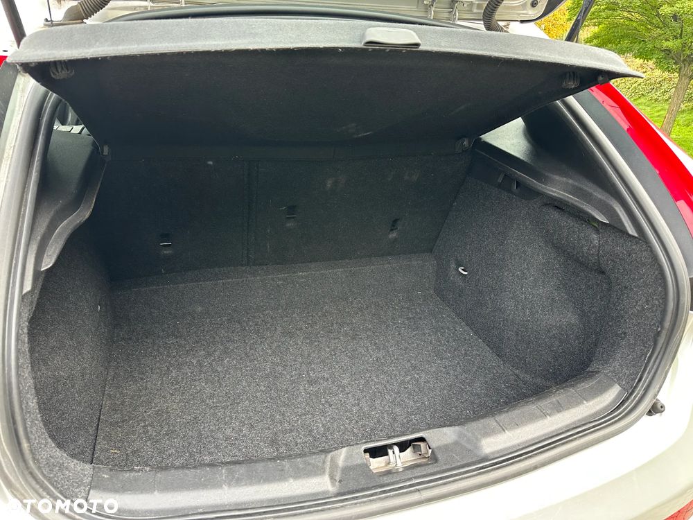 Volvo V40 D4 Drive-E Momentum - 18