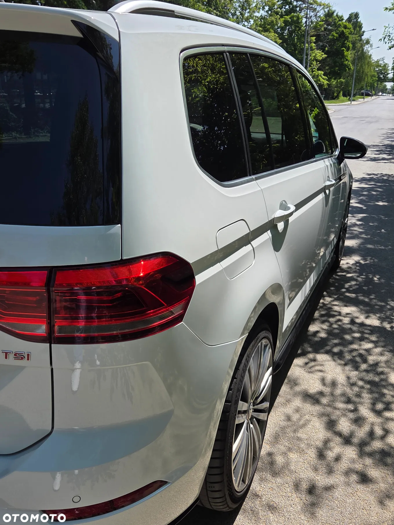 Volkswagen Touran 1.8 TSI BMT Highline DSG - 7