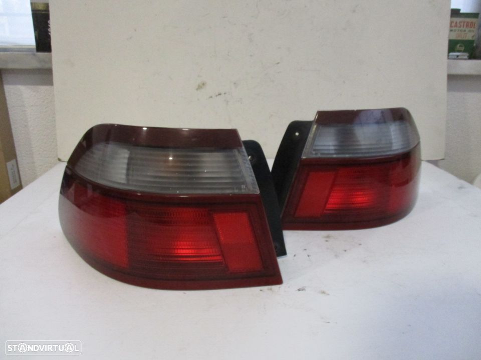 Farol Farolim Trás Mazda 626 Direito - 2