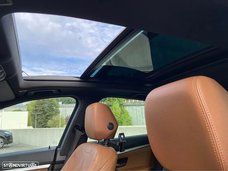 BMW 320 Gran Turismo d Auto Line Luxury - 6