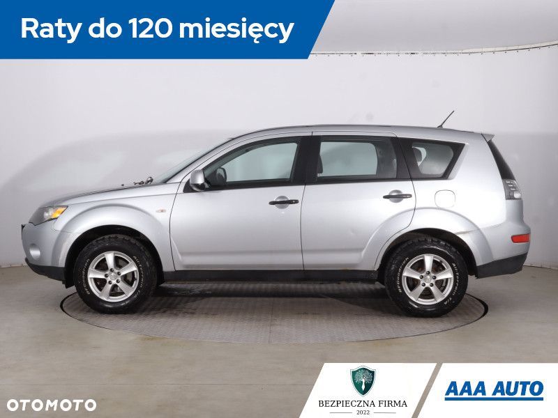 Mitsubishi Outlander - 4