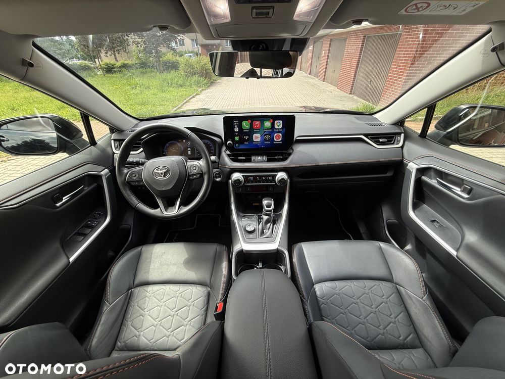 Toyota RAV4 - 12