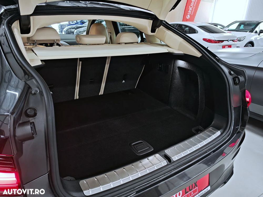 BMW X4 xDrive20d MHEV - 36