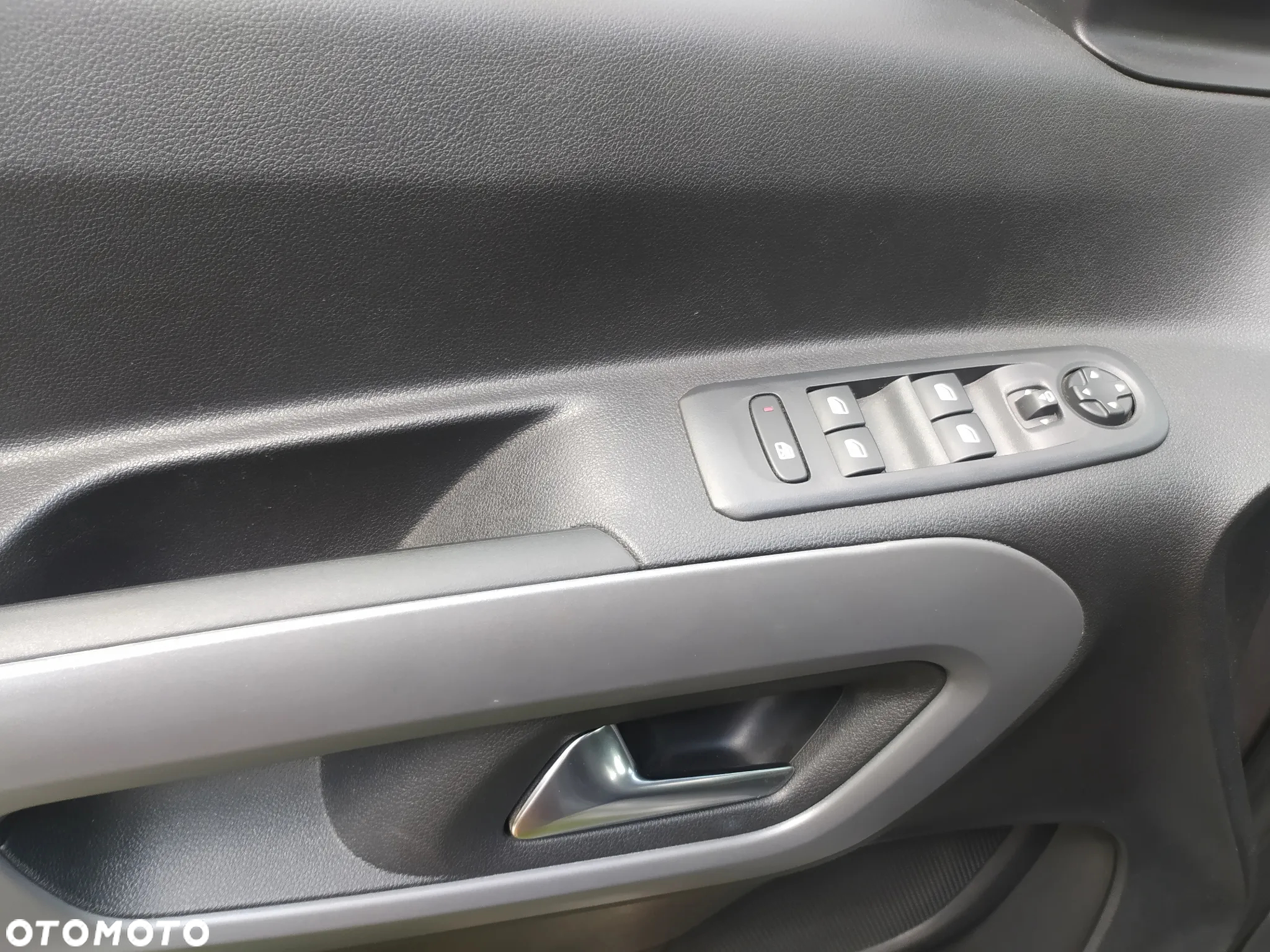 Toyota Proace City Verso Long 1.5 D-4D Family - 24