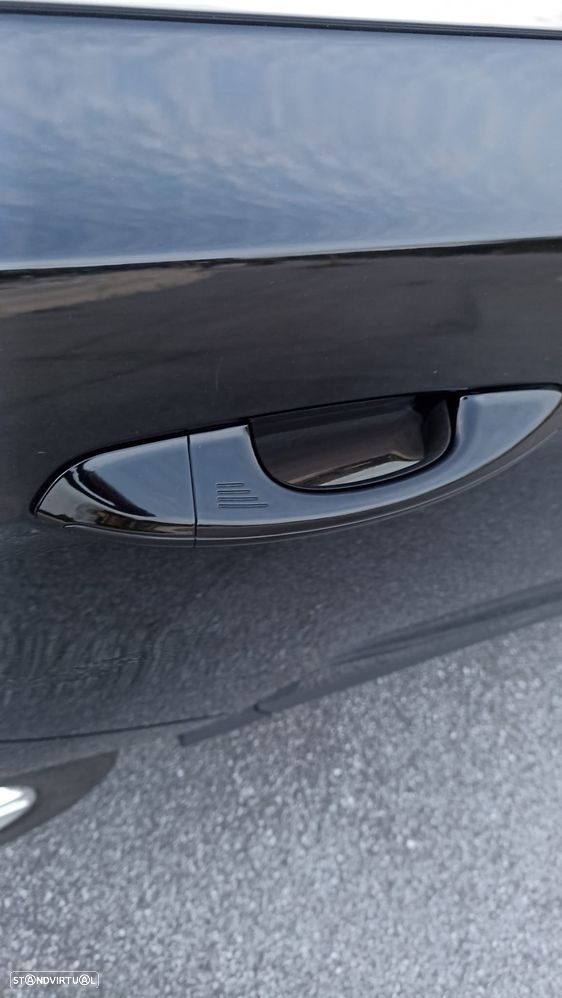 Ford S-Max 2.0 TDCi Titanium - 30