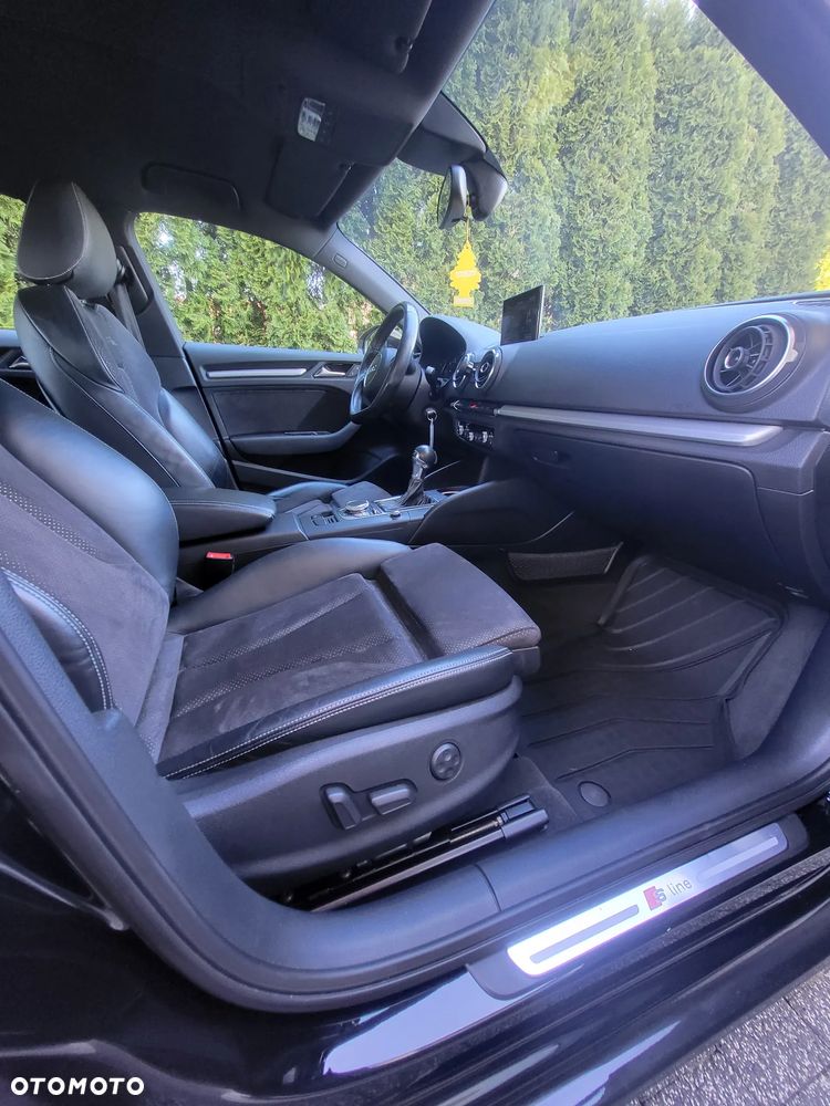 Audi A3 Sportback 2.0 TDI S tronic S line Sportpaket - 16