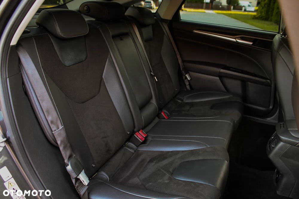 Ford Mondeo 2.0 TDCi STart-Stopp PowerShift-Aut Titanium - 20