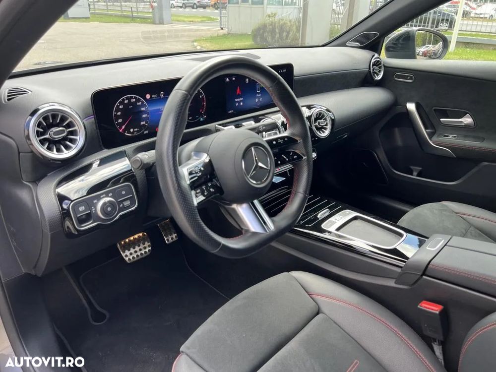 Mercedes-Benz A 220 - 10